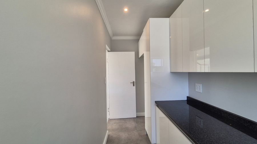 3 Bedroom Property for Sale in Country Club Western Cape